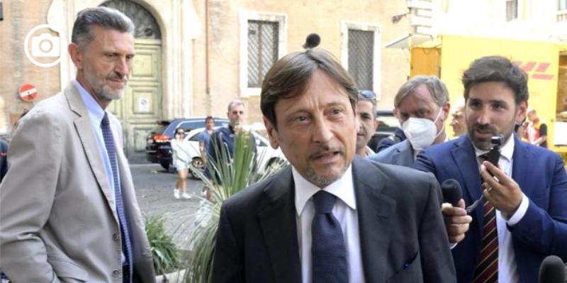 Stefàno restituisce la tessera al Pd ma anche Piemontese è in forse, al suo posto la scienziata barese Torsi
